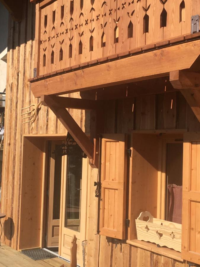 La Gravinette Bed & Breakfast Cruet Exterior foto